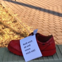 Roter Schuh der Weilheimer SPD